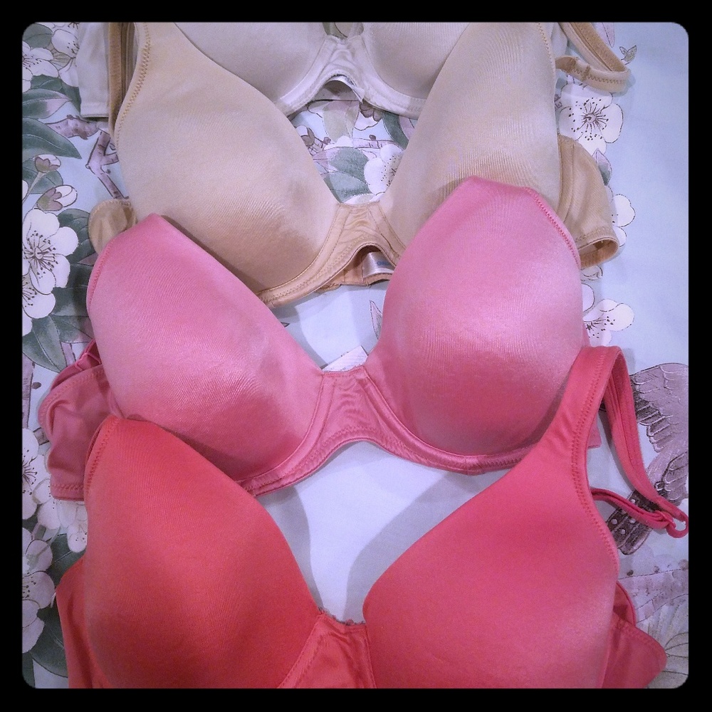 GAP Body Sculpting Shaping Bras with underwire